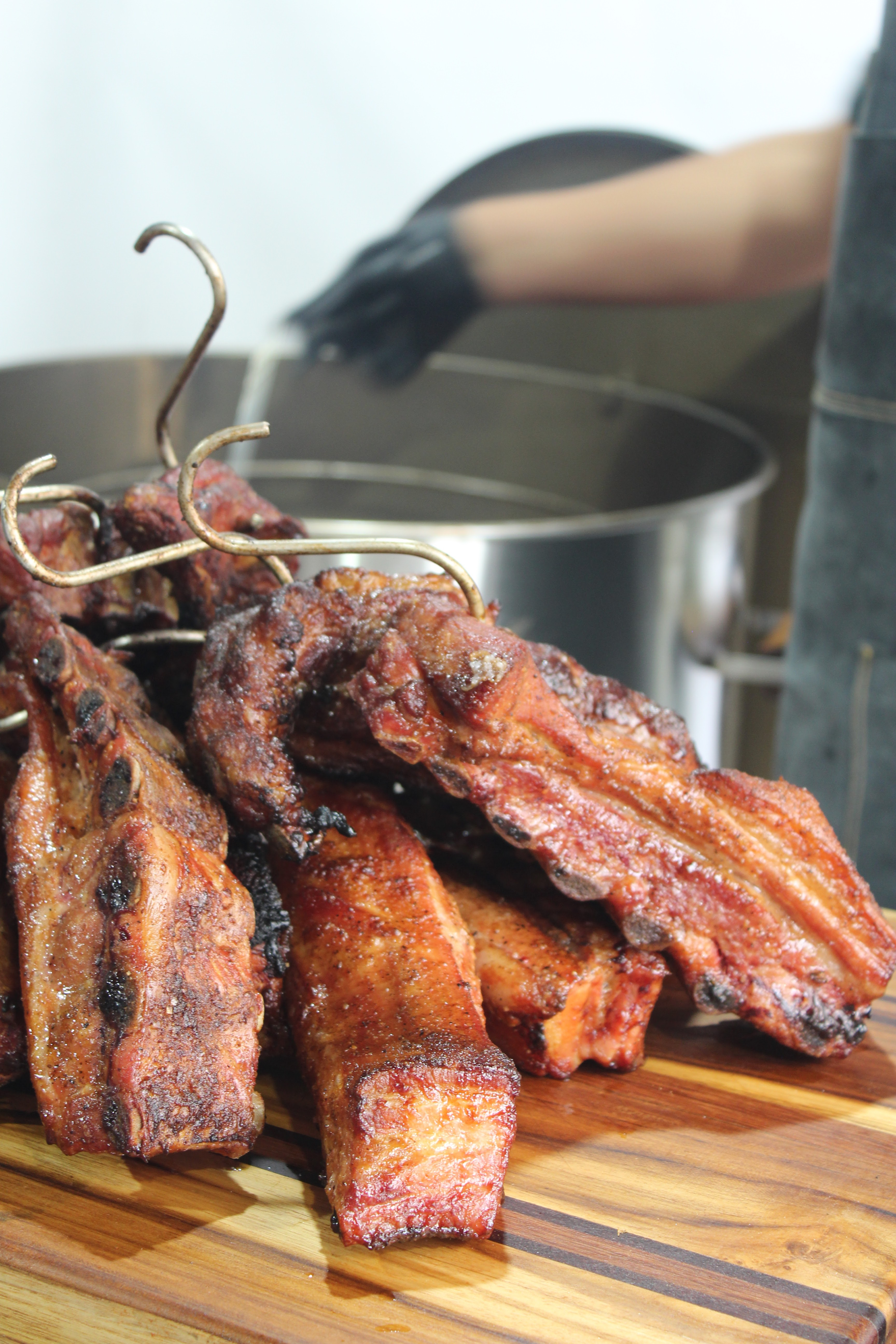 Costillas Ahumadas al Estilo Colombiano